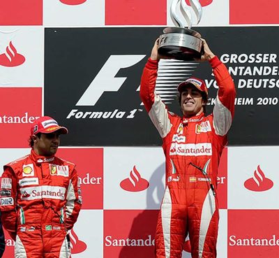 La remontada de Alonso empieza con polémica