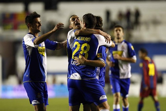 El Espanyol acaba con la racha del Barcelona