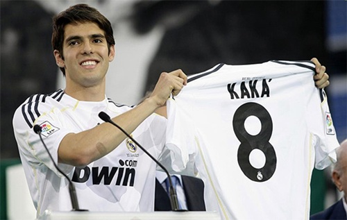 Kaka presentado en el Bernabeu