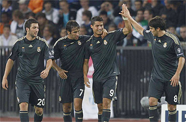 El Madrid golea en su estreno