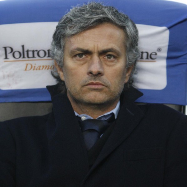 jose-mourinho-inter-2009-2010_11545583_980x980.jpg