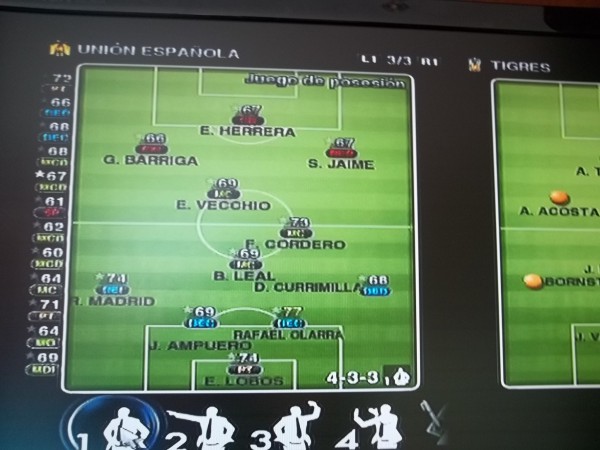 Copa Libertadores 2012 Union Española vs Tigres 002.JPG