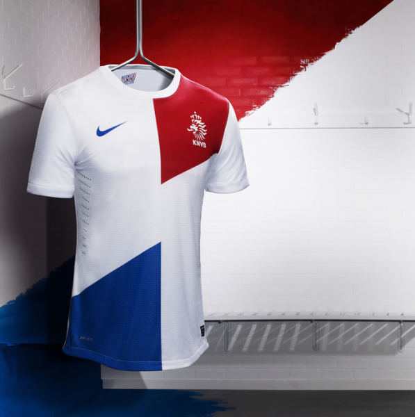 Camiseta-seleccion-Holanda-2013-2014-Segunda-Equipacion-elutillero.com_.png