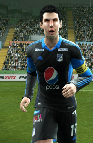 pes2013 2013-02-16 14-31-44-50.jpg