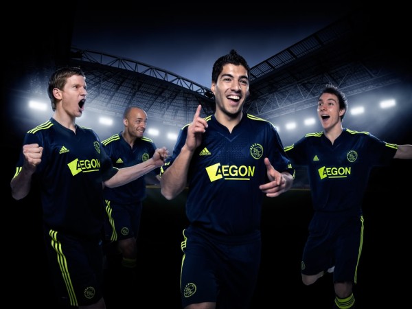 wallpaperAJAX[1].jpg