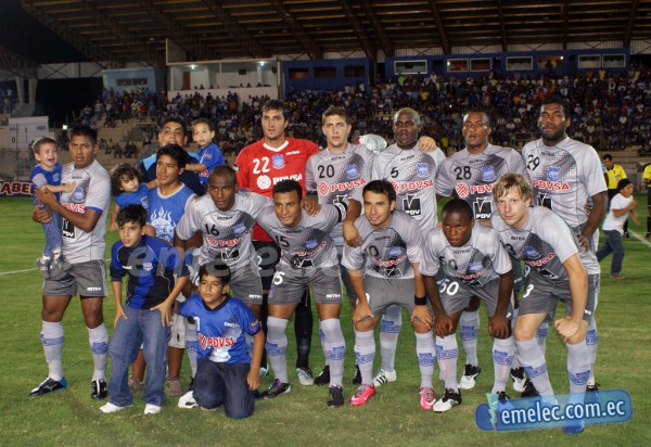 manta_emelec_24012011_3.jpg