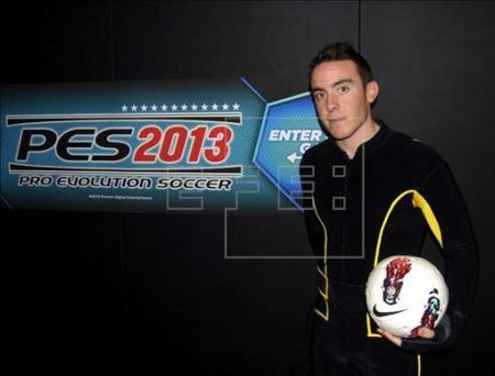 PES 2013: Captura de movimientos de Edu Morillo desde Tokyo