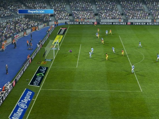 publicidad real Camp Nou pes 2013